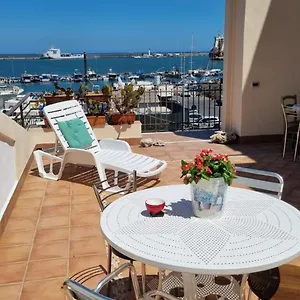 Sicily Coast , Catania Italien